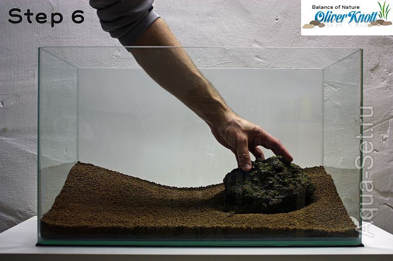 Пошаговый запуск и оформление аквариума от Oliver Knott - Приступаем к украшению аквариума. В данном проекте использую лавовые камни разной величины